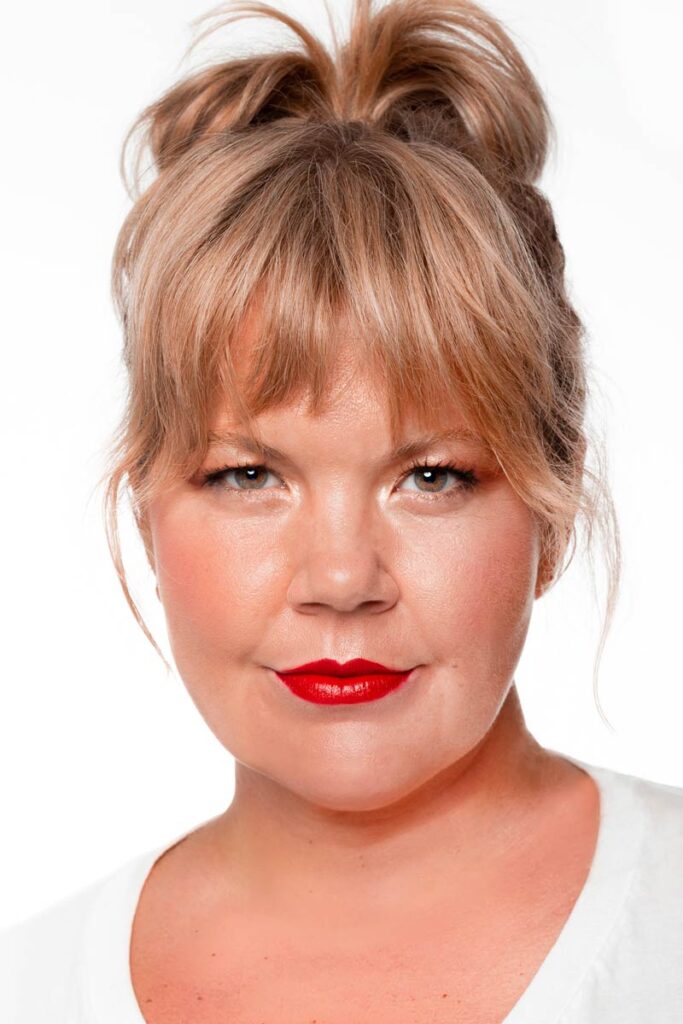 Sally-Headshot-Glamour-Modern-Fairbanks-Alaska